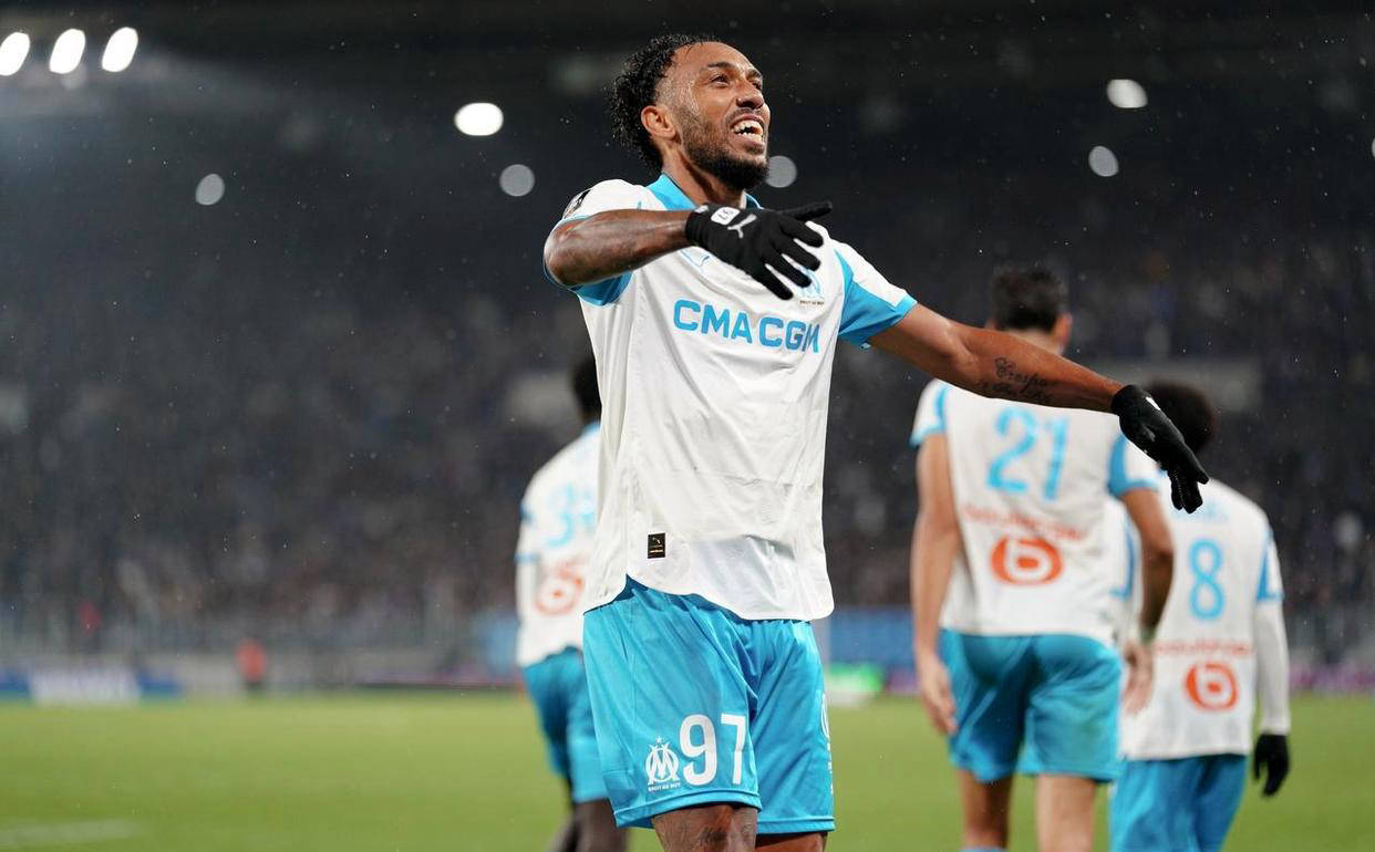 36岁奥巴梅杨1球2助，格林伍德1球，法甲第3队横扫欧冠4冠王